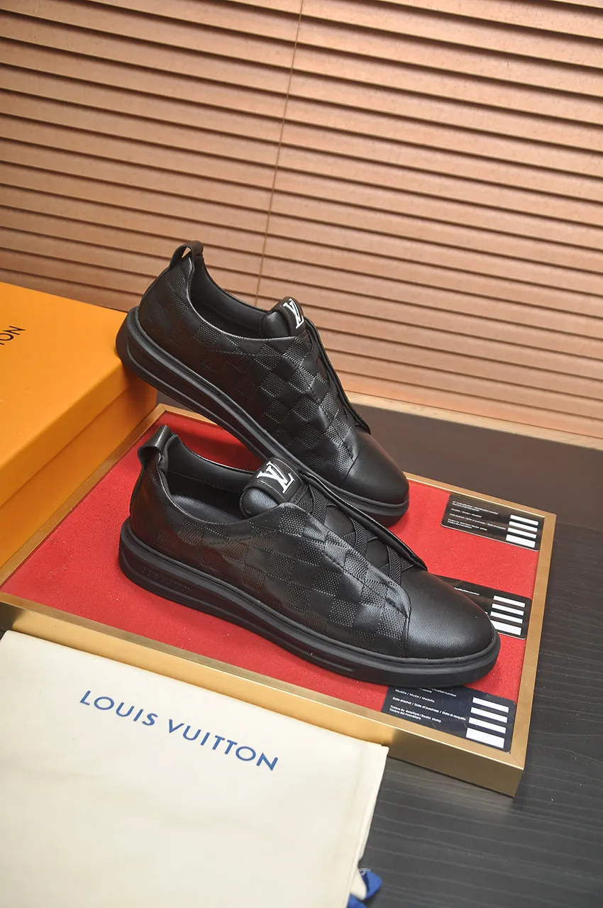 Men's shoes💰460💶【LOUIS VUITTON】Same model from LV.Louis Vuitton official website [satisfied] original single hot model LV original factory cowhide material👑1:1 original plate sheepskin lining, body accessories one to one mold opening💪 counter quality 🙏 Dear friends, if you still worry about wearing matching shoes💋, then these shoes are your best choice🎁🎁! 38-45 (45 is custom-made and cannot be returned or exchanged)